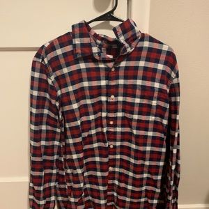 Amazing condition. Not my style of shirt. Hardly used.